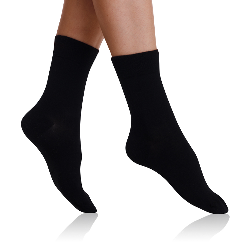 Levně Bellinda 
COTTON MAXX LADIES SOCKS - Women's cotton socks - black